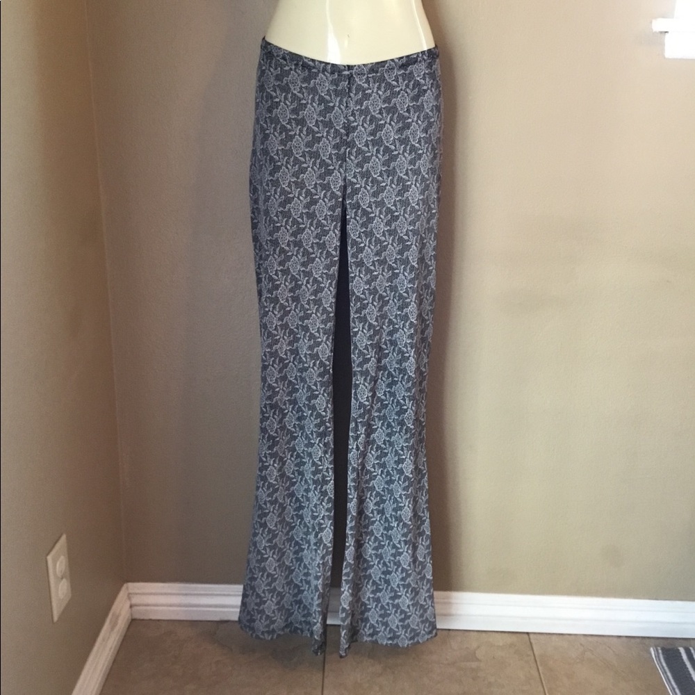 Vintage Eye Candy gray lace legging pant EUC